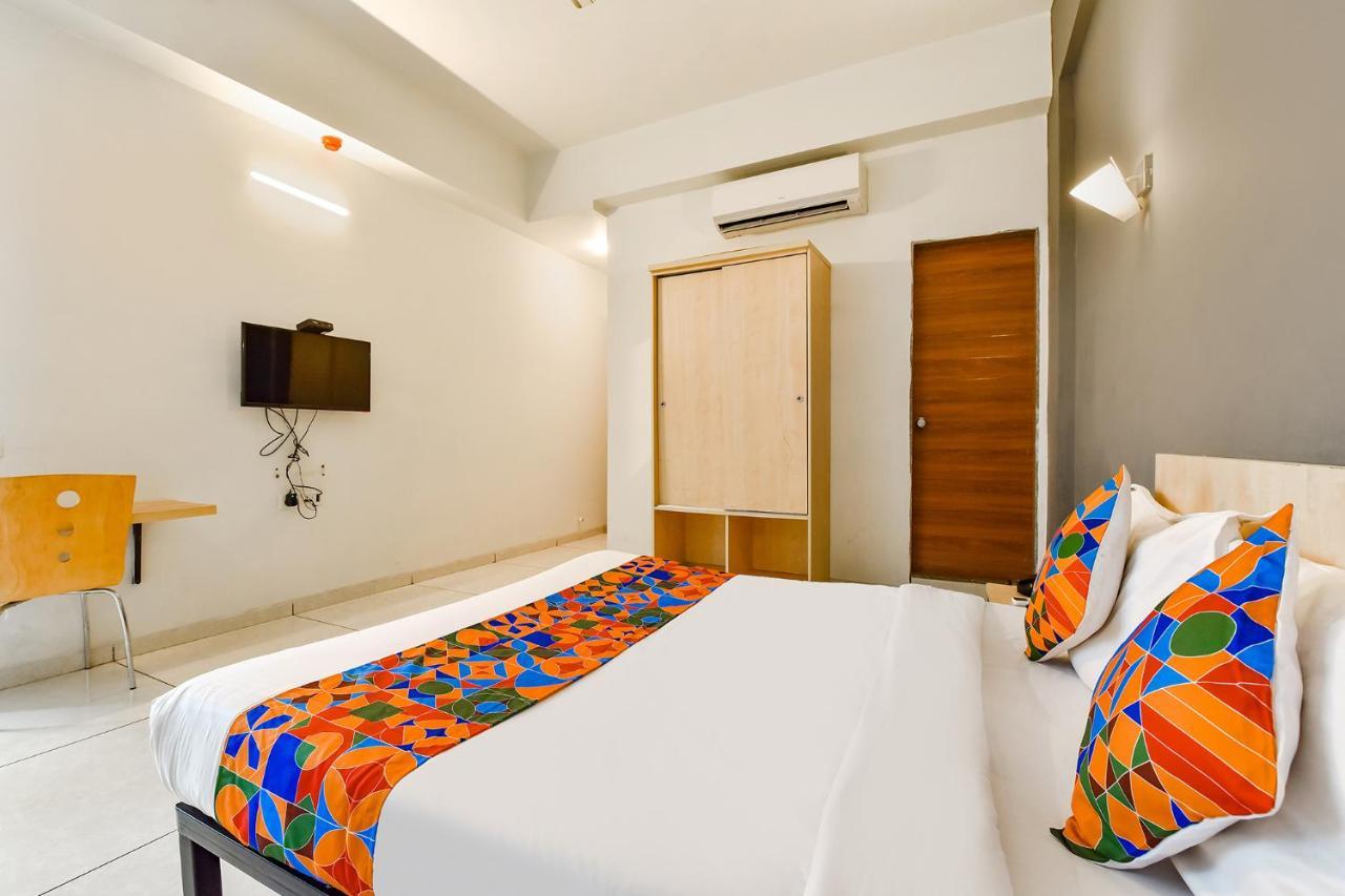 Fabhotel Kaviya - Bopal Ahmedabad Exterior photo